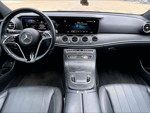 Used 2022 Mercedes-Benz E 350 Sedan image 9