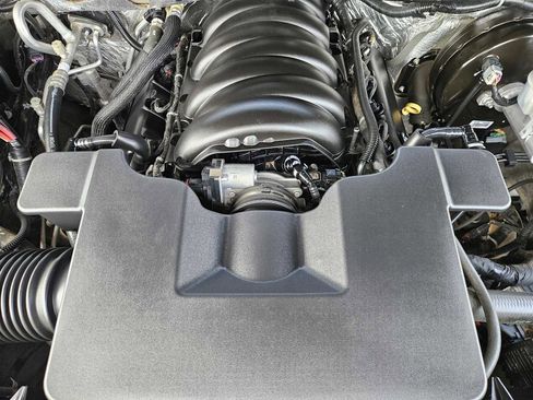 Used 2017 GMC Yukon Denali w/ Open Road Package image 31