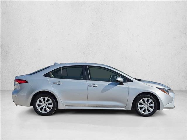 Used 2021 Toyota Corolla LE FWD image 4