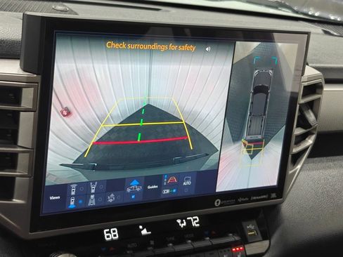 Used 2024 Toyota Tundra Limited image 7