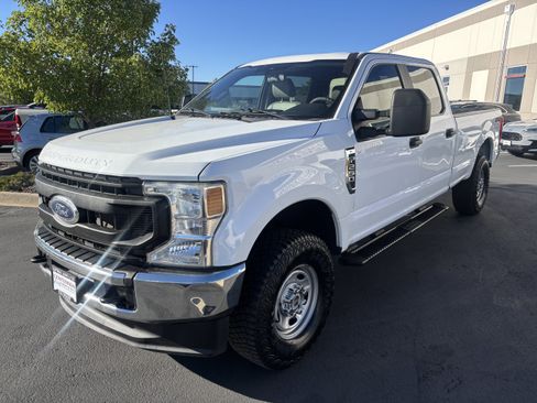 Used 2021 Ford F250 XL w/ Power Equipment Group AWD/4WD image 3