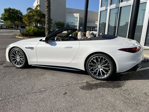 New 2026 Mercedes-Benz SL 43 AMG image 4