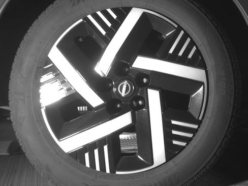 Used 2025 Nissan Kicks SV image 15