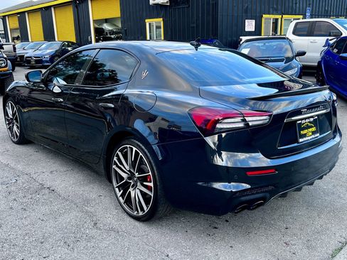 Used 2022 Maserati Ghibli Trofeo image 7