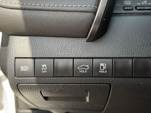 Used 2024 Toyota Camry SE FWD image 22
