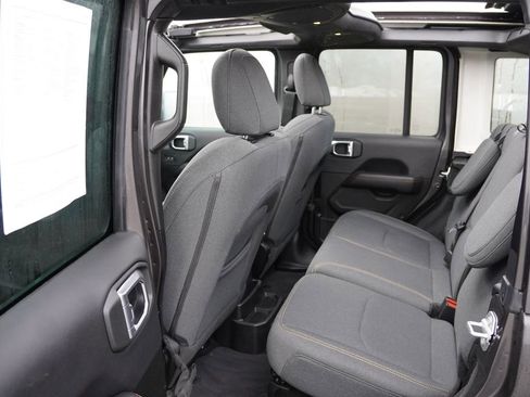 Certified 2025 Jeep Wrangler Sahara 4xe w/ Safety Group image 18