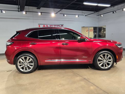 Used 2022 Buick Envision Avenir w/ Technology Package II FWD image 8
