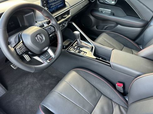 New 2026 Acura ADX A-Spec image 10