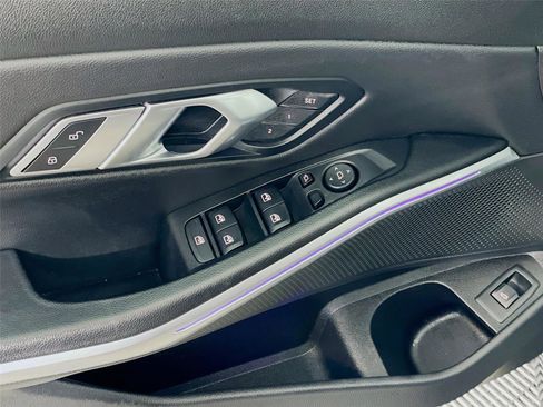 Used 2022 BMW 330i xDrive Sedan w/ Premium Package 2 image 22