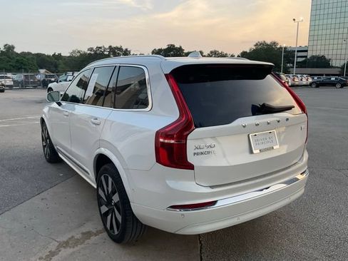 Certified 2024 Volvo XC90 T8 Plus w/ Protection Package Premier AWD/4WD image 5