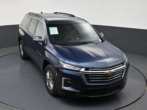 Used 2023 Chevrolet Traverse LT FWD image 15