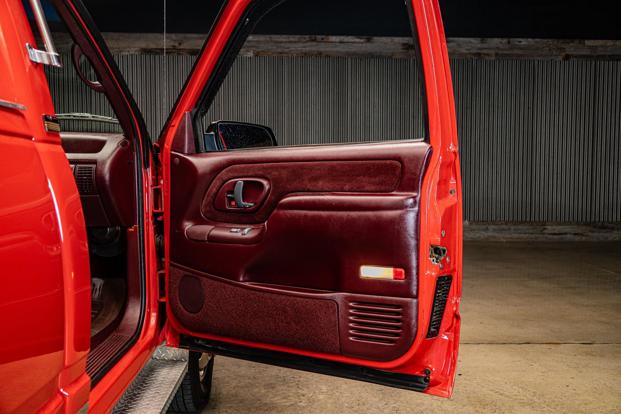 Used 1996 Chevrolet Silverado 3500 4x4 Regular Cab image 22