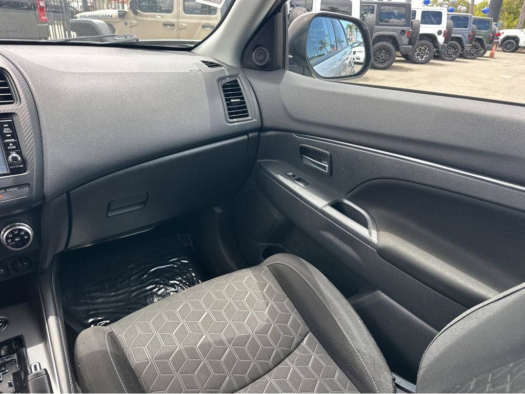 Used 2022 Mitsubishi Outlander Sport ES AWD/4WD image 17