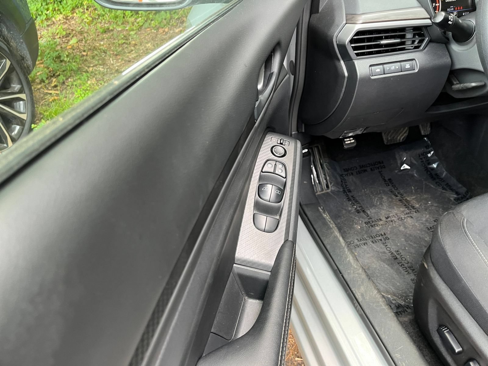 Used 2026 Nissan Altima 2.5 SV FWD image 21