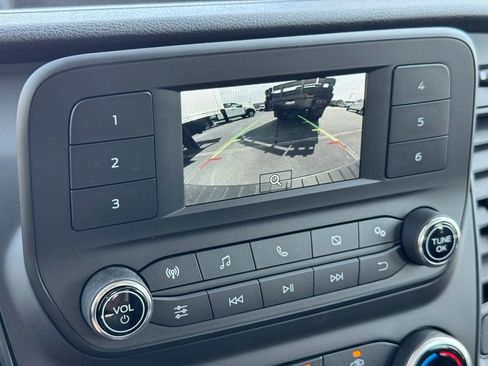 New 2025 Ford Transit 250 Low Roof image 21