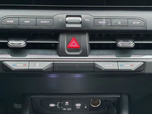 New 2025 Kia K4 GT-Line image 21