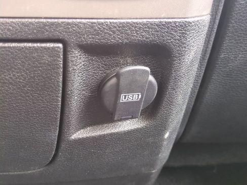 Used 2019 RAM 1500 Big Horn image 25