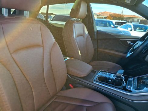 Used 2023 Audi Q8 Premium w/ Convenience Package image 14