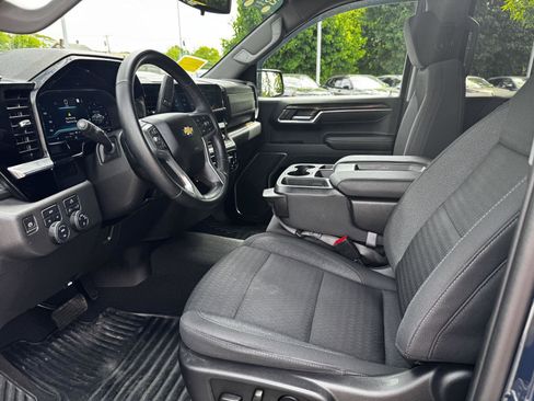 Certified 2023 Chevrolet Silverado 1500 LT AWD/4WD image 14