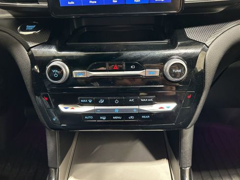 Certified 2023 Ford Explorer ST-Line w/ Class IV Trailer Tow Package image 22