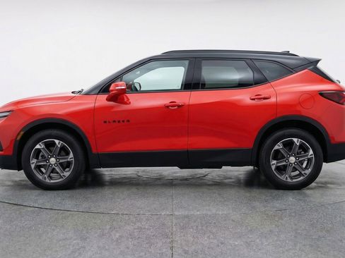 Used 2025 Chevrolet Blazer LT FWD image 5
