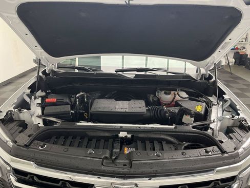 Used 2026 Chevrolet Silverado 1500 LT AWD/4WD image 29