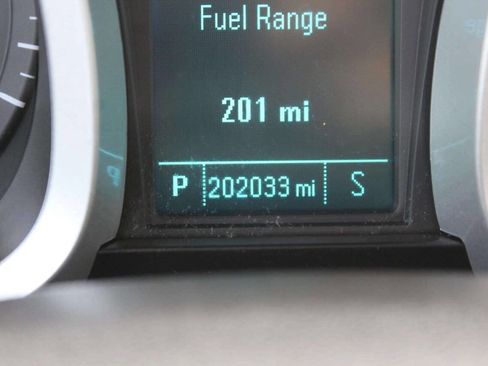 Used 2013 Chevrolet Equinox LS AWD/4WD image 9