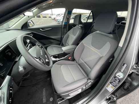 New 2026 Kia Niro LX image 21
