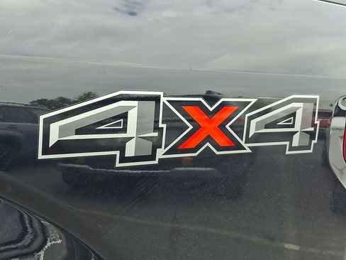 Used 2020 Ford F150 XLT w/ Equipment Group 302A Luxury AWD/4WD image 30