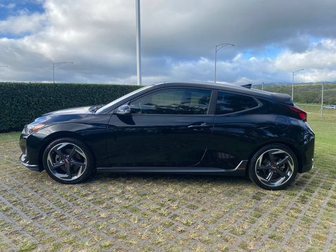 Used 2019 Hyundai Veloster Turbo FWD image 4
