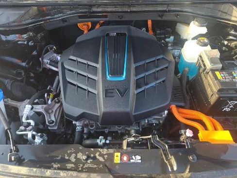 Used 2022 Kia Niro EX image 13