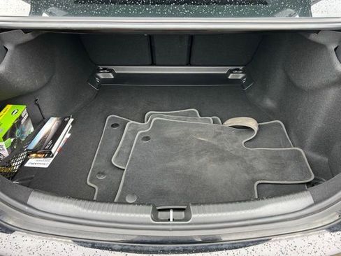 Used 2023 Mercedes-Benz C 300 Sedan image 36