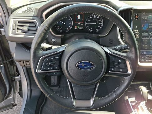 Used 2023 Subaru Ascent Limited w/ Technology Package AWD/4WD image 18
