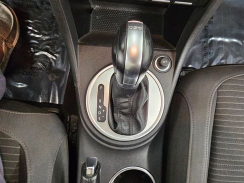 Used 2016 Volkswagen Beetle R-Line SE image 19