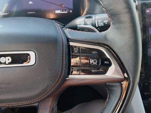 Used 2022 Jeep Grand Cherokee Summit image 22