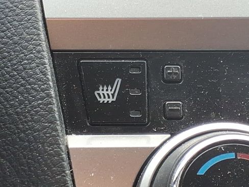 Used 2015 Subaru Outback 2.5i Premium image 10