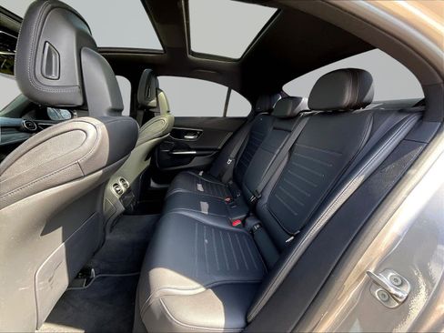 Used 2023 Mercedes-Benz C 300 4MATIC Sedan image 22