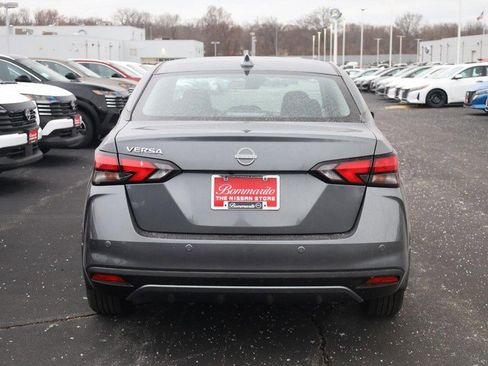 New 2025 Nissan Versa SV w/ Trunk Package image 6
