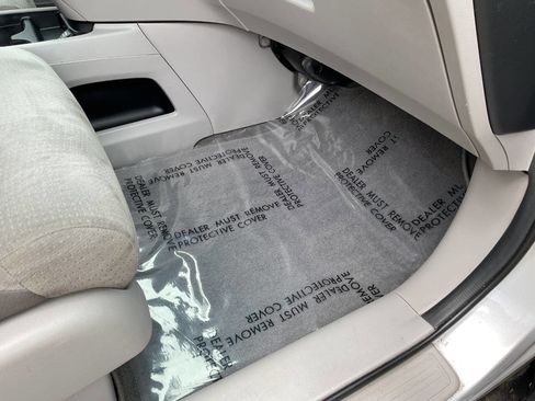 Used 2012 Honda CR-V EX image 37