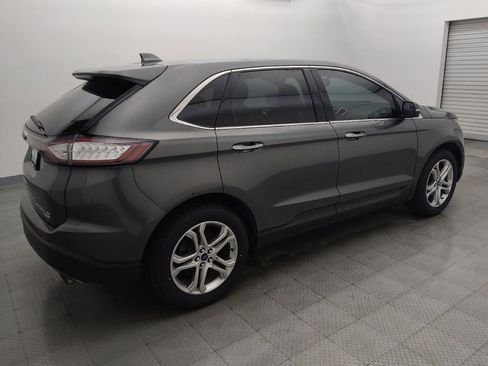 Used 2018 Ford Edge Titanium w/ Technology Package FWD image 10