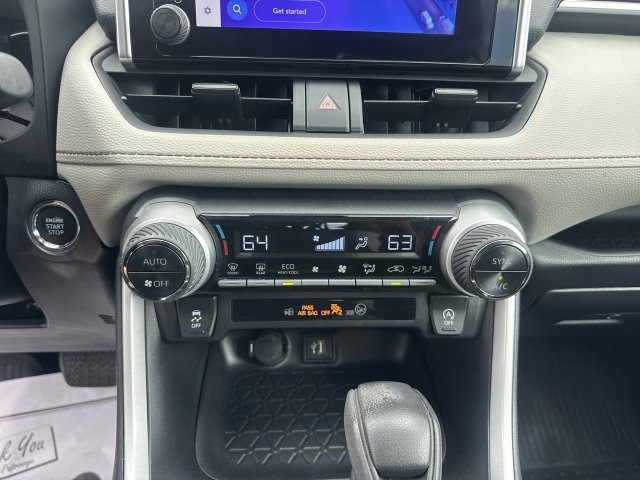 Used 2023 Toyota RAV4 XLE w/ Convenience Package FWD image 20