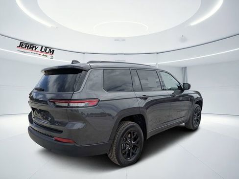 New 2026 Jeep Grand Cherokee L 4WD image 3