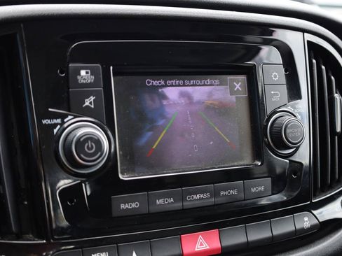 Used 2018 RAM ProMaster City Tradesman FWD image 11