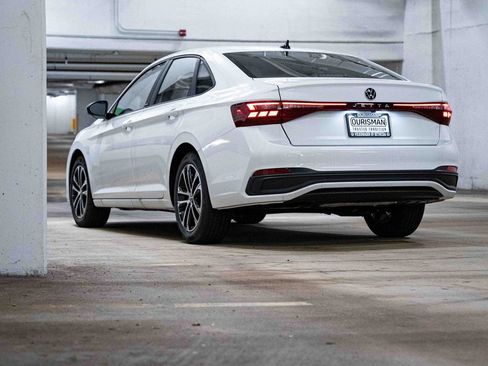 New 2026 Volkswagen Jetta Sport FWD image 5