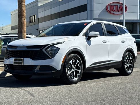 Used 2023 Kia Sportage EX image 7