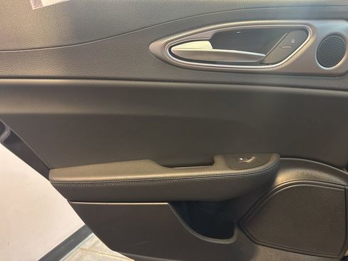 Used 2024 Alfa Romeo Giulia Ti w/ Active Assist Plus Package image 49