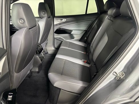 New 2026 Volkswagen ID.4 Pro S image 10