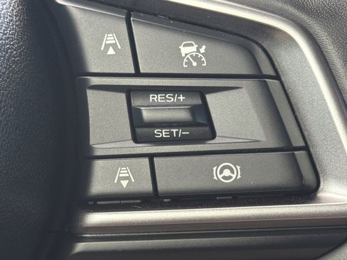 Used 2023 Subaru Ascent Touring AWD/4WD image 30