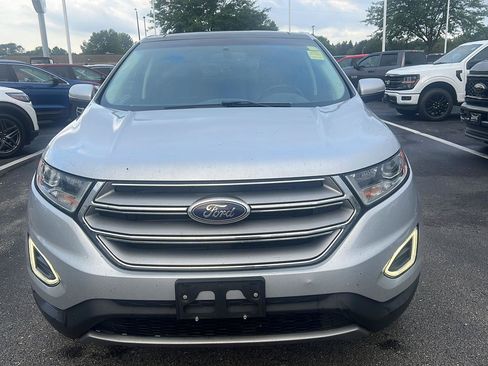 Used 2018 Ford Edge SEL w/ Equipment Group 201A AWD/4WD image 14
