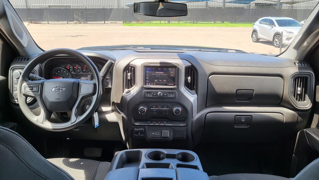 Used 2021 Chevrolet Silverado 1500 Custom Trail Boss w/ LPO, Dark Essentials Package AWD/4WD image 29